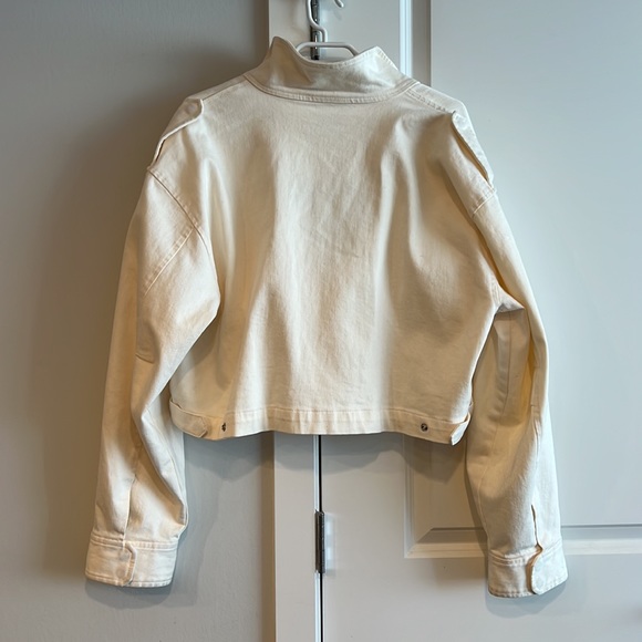 Aritzia TNA jacket - Picture 7 of 7